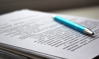 Банкротится фирма по изготовлению памятников, владельцы которой обманули более 100 клиентов