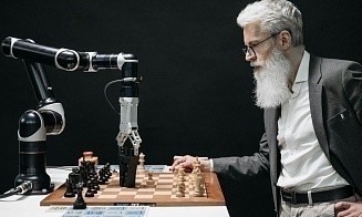 Работа над ошибками? Meta запустит новую «закрытую» ИИ-модель