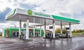 С 21 марта опять дешевеет бензин