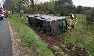 Под Варшавой перевернулся автобус с пассажирами. Среди них были белорусы
