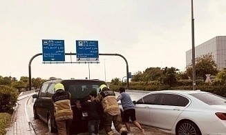 Дубай затопило, рейсы в Минск задерживаются на несколько часов