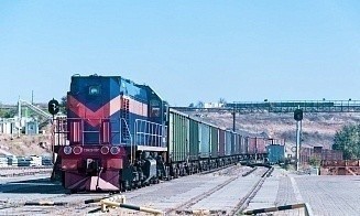 Расходы на доставку грузов по рельсам в обход Польши выросли до 30%. Что делать бизнесу?
