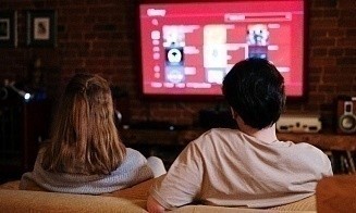 Исследование: люди в три раза чаще платят за услуги потокового ТВ, чем за цифровые новости