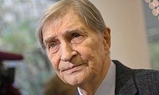 Умер известный советский актер из «12 стульев» и «Самой обаятельной и привлекательной»