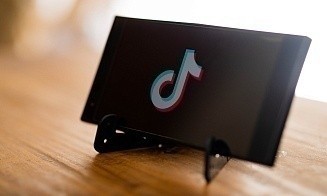 TikTok тестирует свой чат-бот на основе искусственного интеллекта