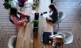 Какие профессии входят в топ-10 самых востребованных и с хорошей зарплатой