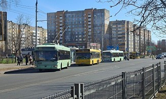 Сколько минчан по-прежнему используют для оплаты проезда бумажные талончики
