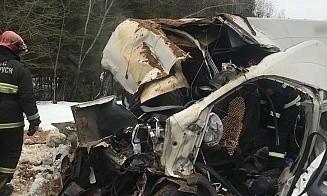 Родственники погибших в маршрутке под Смолевичами требуют от виновников до 100 тыс. рублей