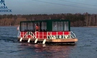 Из-за «весны» в январе по водохранилищу Дрозды начал ходить речной трамвайчик