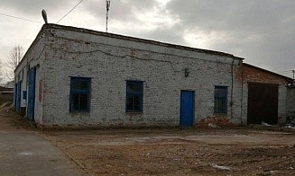 В Слуцке на аукцион выставили имущество фабрики по пошиву одежды