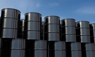 Цена на нефть превысила $80 за баррель впервые с начала мая