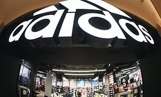 Adidas нашел покупателей для своих российских активов