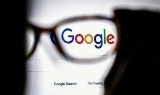 Поисковик Google будет проверять грамматику пользователей
