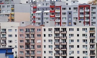 Продажи квартир в I квартале упали почти во всех городах Беларуси. Но есть одно исключение