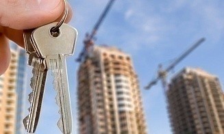Многодетные семьи хотят снимать с очереди на жилье за три отказа строиться