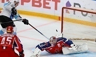 Минское «Динамо» обыграло ЦСКА и впервые вышло во второй раунд плей-офф КХЛ