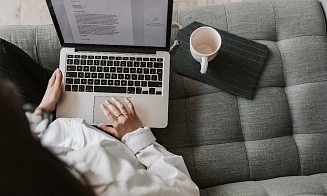 Автор «Игры престолов» и другие писатели подали в суд на разработчика ChatGPT