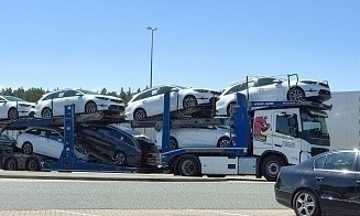 В Беларуси подкорректировали процесс постановки автомобилей на учет. Что изменилось
