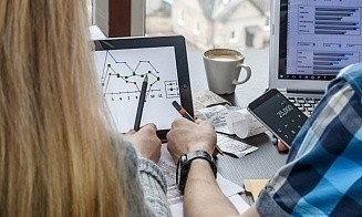 Может ли бизнес получить кредит в кризис? Спросили в банке и нашли реальный пример