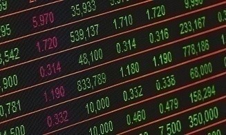 Худший день для NASDAQ-100: IT-сектор США потерял за сутки $1 трлн капитализации