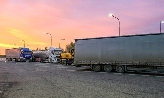 Латвия перестала пропускать грузовики из Беларуси