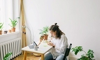 Исследование: как белорусы относятся к устройству на работу до 18-летия