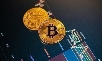 Курс биткоина упал ниже $86 тыс.