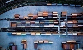 Как влияет неопределенность на границе с ЕС на сроки доставки грузов