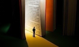 «Жить „назад“ и мечтать о кругосветке»: книги для подростков и их родителей