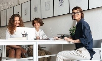 Исследование: поездки на работу более 5 часов в неделю вызывают проблемы со сном и весом