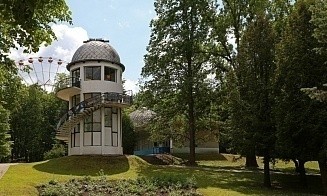 Брэд Питт в «Формуле-1» и неоклассика в планетарии: культурная афиша с 30 июня по 6 июля