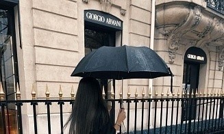 Люксовый бренд Giorgio Armani оштрафовали на €3,5 млн из-за нарушений условий труда