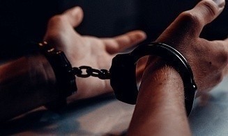 Топ-менеджер крупной минской компании сдавал бэушное оборудование на металлы. Его ждет суд