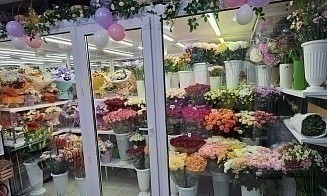 Из-за закрытия границы с Польшей в Беларуси и России возник дефицит цветов