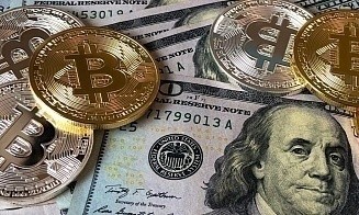 В понедельник биткоин подорожал до максимума за апрель. Эксперт объяснил, с чем это связано