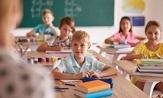 Санстанция обнаружила более 3,3 тыс. опасных для здоровья школьников товаров