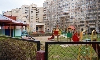 Поставить ребенка на очередь в садик теперь можно онлайн
