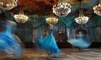 В Минске пройдет благотворительный «Васильковый бал». Кому помогут те, кто купит билет