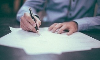 Лукашенко подписал директиву об усилении эффективности и дисциплины