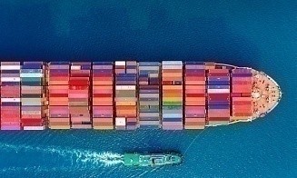 Как кризис цепочки поставок подталкивает рост цен и деглобализацию