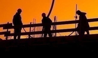В октябре число работающих белорусов значительно увеличилось