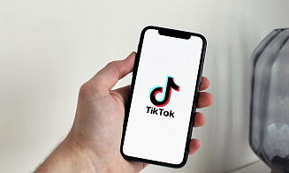 Трамп подписал указ о продаже TikTok в США. Во сколько оценили приложение