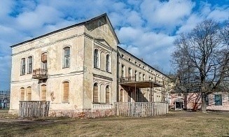 Усадьба в Чечерске, где гостили Пушкин и Александр II, подешевела с $300 тыс. до $12