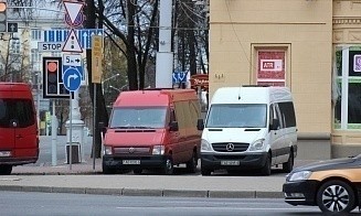 ГАИ предлагает увеличить вместимость маршруток на междугородних рейсах