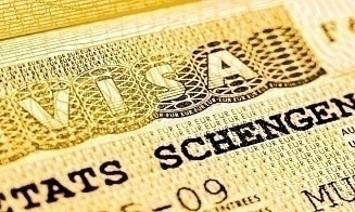 Испания полностью закрыла программу «золотых виз» для иностранцев