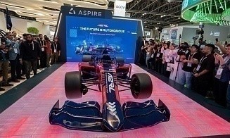 В ОАЭ прошли гонки на трассе «Формулы-1» с ИИ вместо пилотов