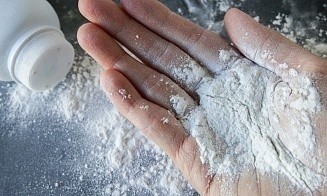 ВОЗ впервые признала тальк канцерогеном, который может вызывать рак