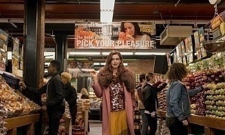 Выходные дома: смотрим сериал о том, что любовь повсюду, и готовим грушевый торт