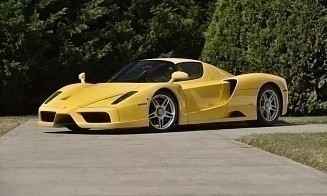 Желтый суперкар Ferrari Enzo продали почти за $18 млн. Почему так дорого