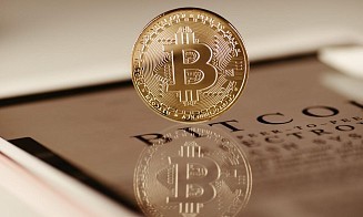 Биткоин упал ниже $70 тыс.